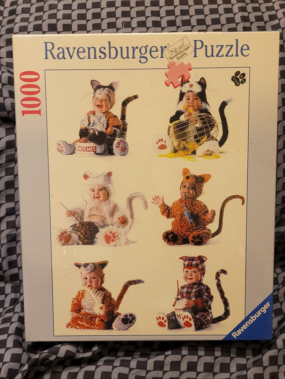 NEW Vtg 2002 Ravensburger 1000 Piece Jigsaw Puzzle - Tom Arma's Kiddens (81 306)